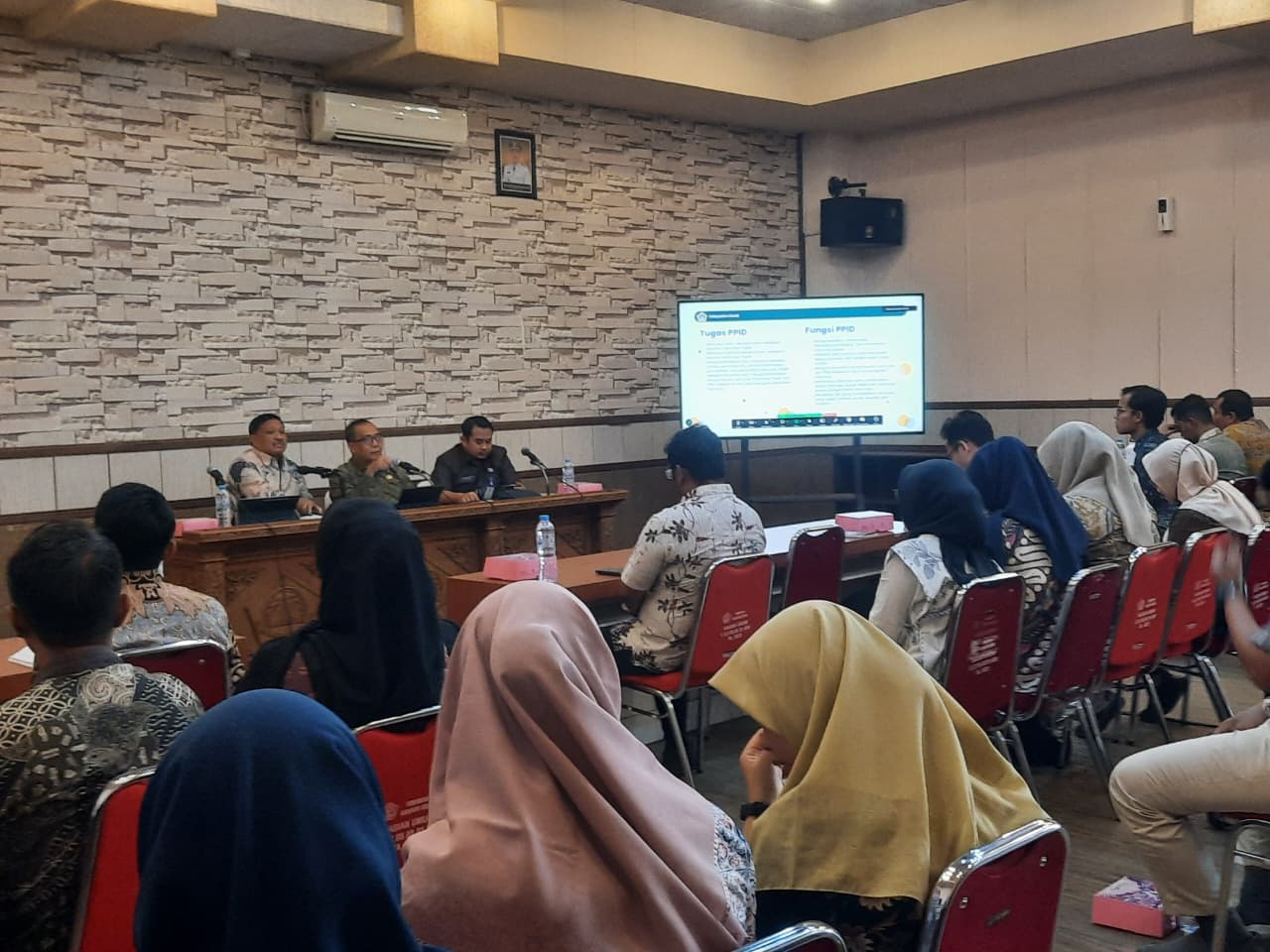 Pemkab Gresik Evaluasi Pengelolaan PPID, Perkuat Keterbukaan Informasi Publik